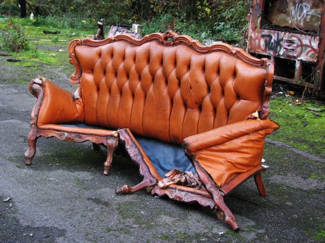 Graphic representing policy introduction for Skip Hire Shoreditch